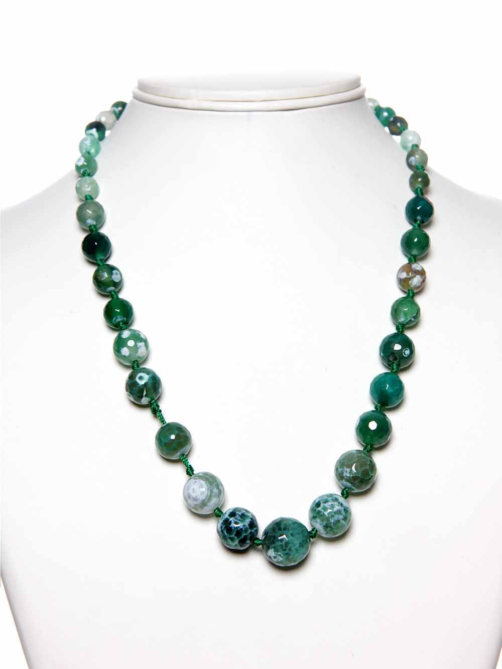 00103.jpg Green Onyx Semi Precious Stone Stylish Graceful Necklace - Image 1