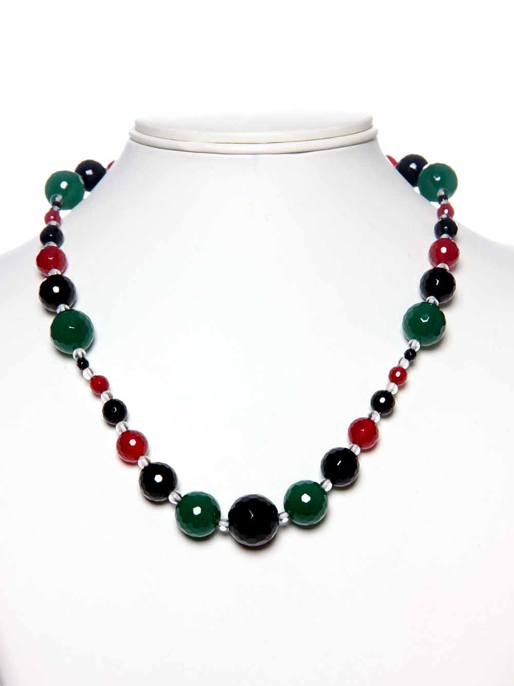 00133.jpg Healing Reiki Crystal Onyx & Quartz Semi Precious Stone Necklace - Image 1