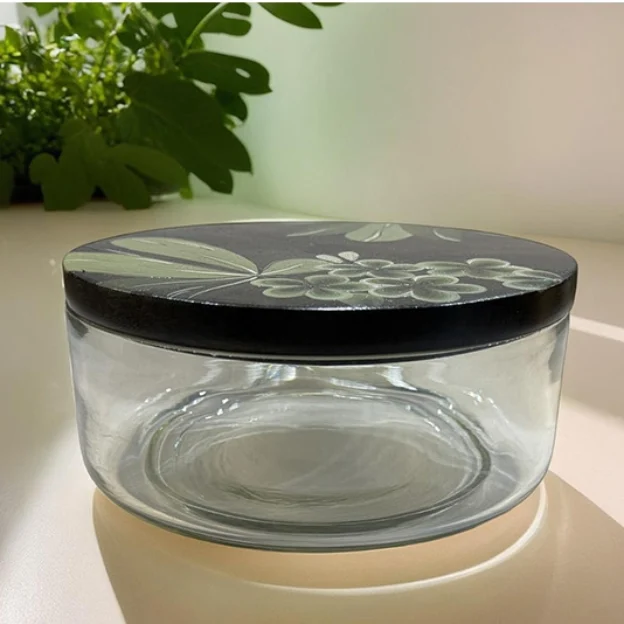 8 Clear Glass Roti Keeper - Image 1