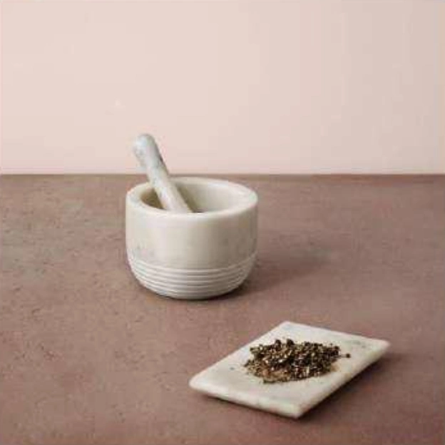 img13 (1) White marble mortar with pestle - Image 1